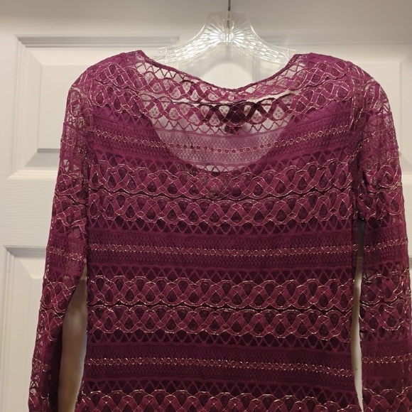 Guess Purple & Gold Lace Cocktail Dress Bodycon Shimmer Metallic Size L - Picture 6 of 6